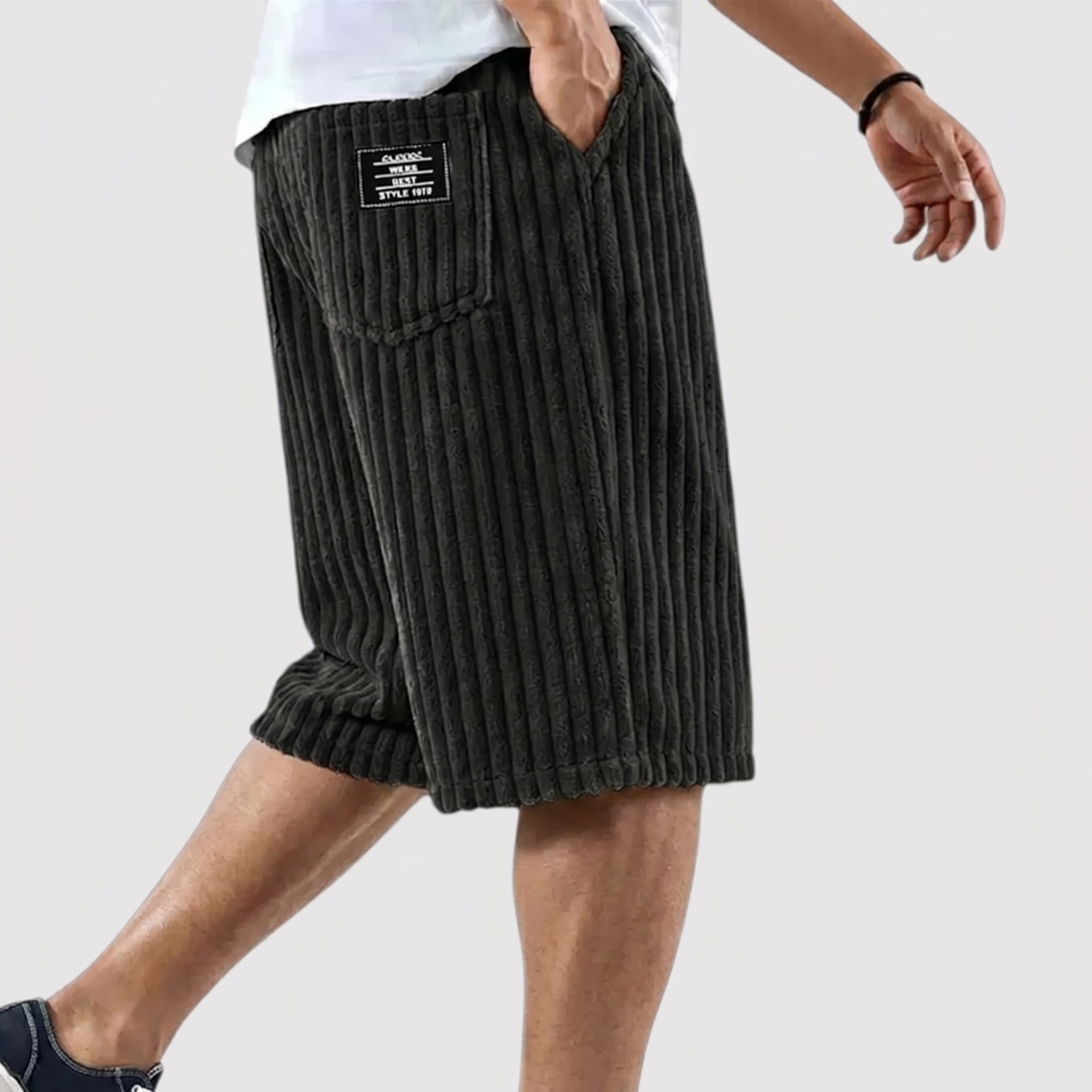 Ignaz™ | Weiche Rippshorts mit Seitentaschen