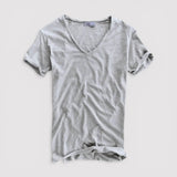 Niels™ | T-Shirt mit V-Ausschnitt